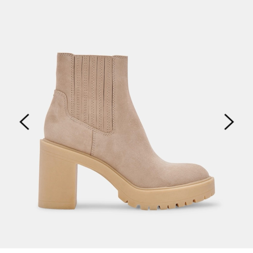 Dolce Vita Women's Caster Block Heel Booties Dune Suede Size 9
